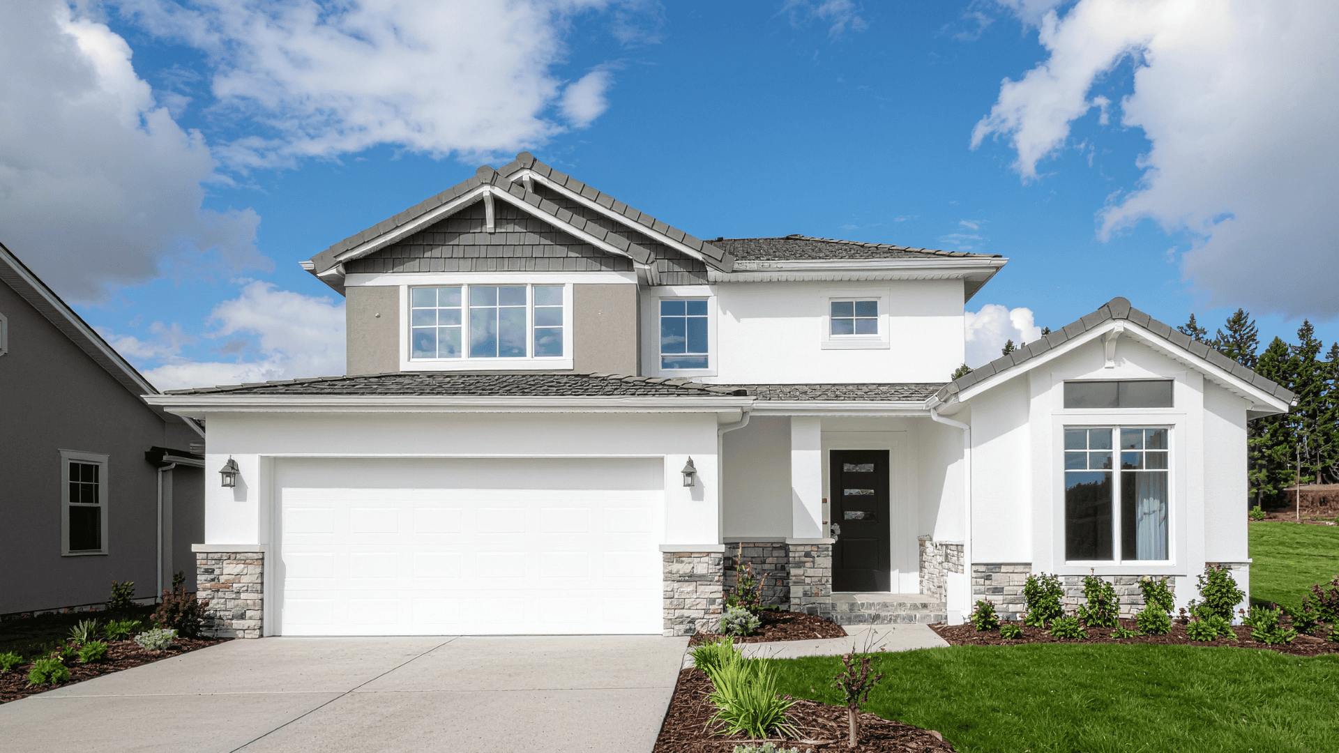 Garage Door Installs in Reno, NV | Full Replacement & Installation | Smooth Lift Garage Doors